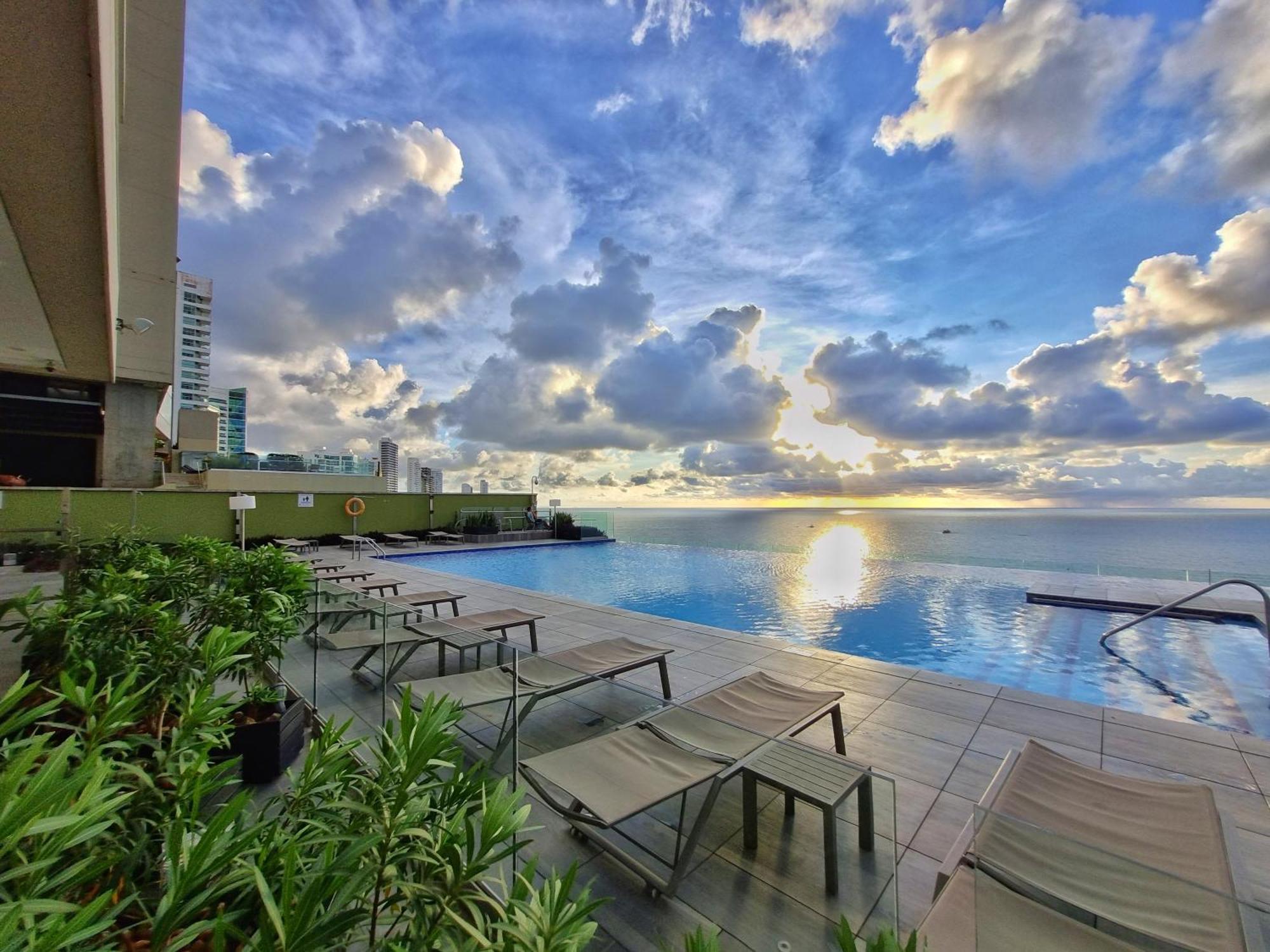 Apartamentos Condominio H2 Bocagrande Por Parceros Group Cartagena Dış mekan fotoğraf
